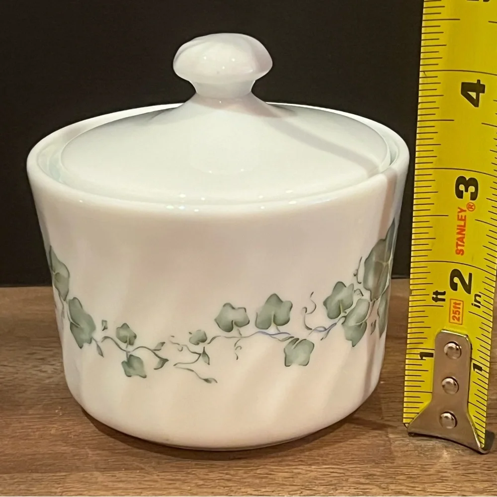 Corelle Callaway Sugar Bowl with Lid